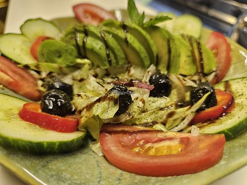Avocado salat at Maza in Aschaffenburg