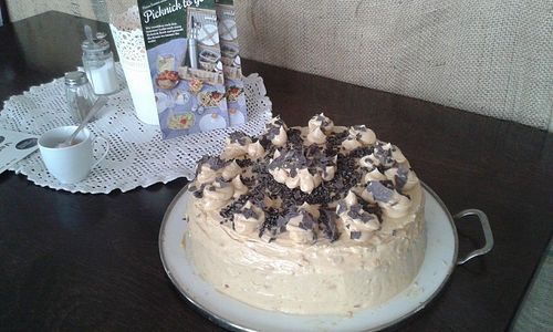 Vegan cake by Café Kurzlebig at Kurzlebig in Bonn