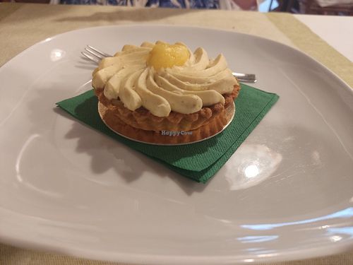 Lemon tart at La Lanterna in Verona