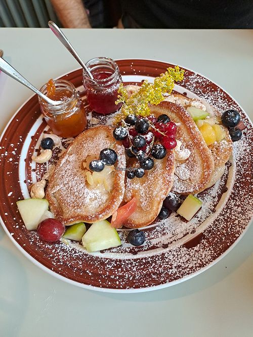 Vegan pancakes (+1,50€ marmelade) at Molo Rouge in Wunsiedel