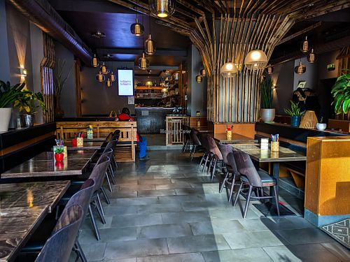 Inside of Mom's - Vegan Cooking at Mom's - Vegan Cooking in Berlin