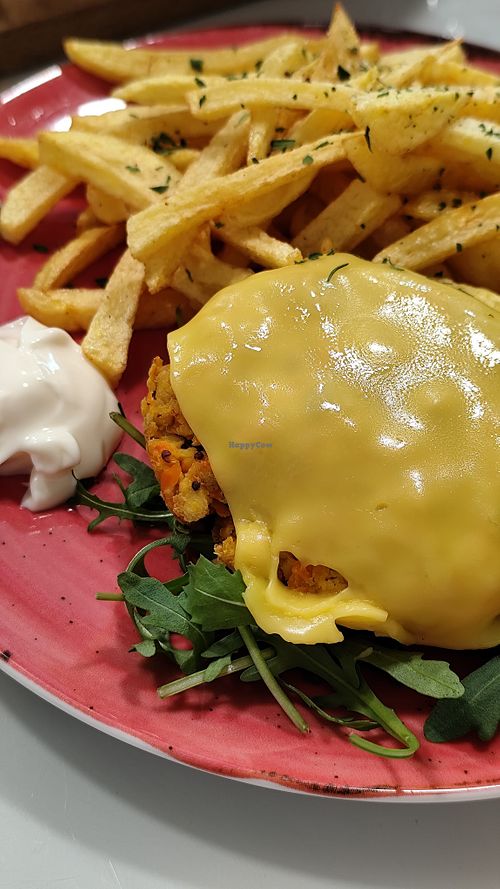 Vegan burger  at Baba-te Connosco - Restaurante Ibérico in Alcochete