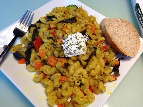 pasta con verduras at Taberna Vegetariana Gaia in A Coruna