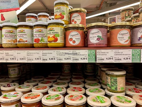 excellent spreads (local!)  at Vorwerk Podemus BioBahnhof in Dresden