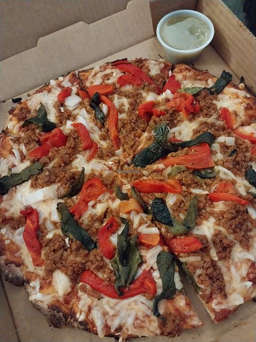 VCC 2025: choriz-oh pizza at Papi's Pizza Pub in Springfield