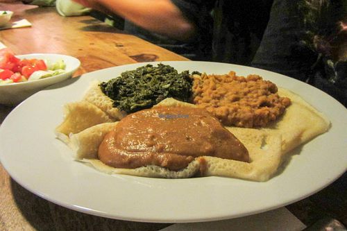 Mixed plate: Hamli, Brsin and red Shiro at Almaz in Saarbrucken