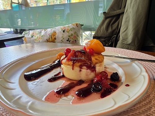 Cheesecake at Vegan Chouke in Brussels