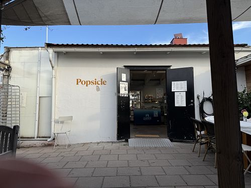   at Popsicle Café in Donsoe