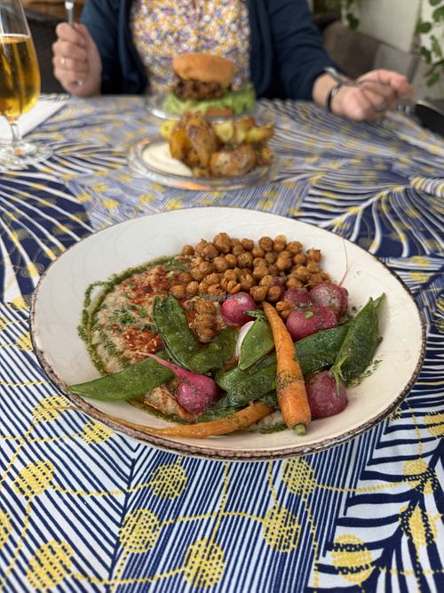   at Popsicle Café in Donsoe