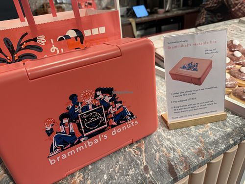 reusable box (can be returned)  at Brammibals Donuts - Europlatz in Berlin