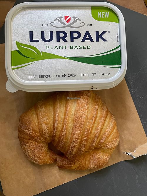  at Gordon St Bakery in Footscray