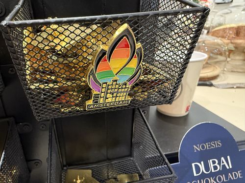 merch #Veganuary at Coffee & Cakes - Warmoesstraat in Amsterdam