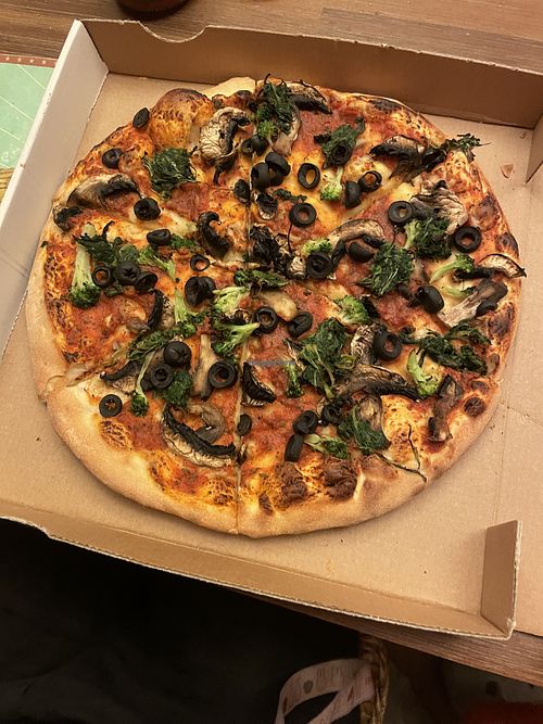 Pizza vegetaria without cheese  at PizzaBros  in Egelsbach