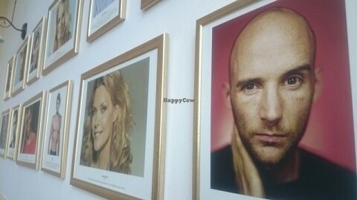 gallery of vegan celebs at 108 in Ljubljana