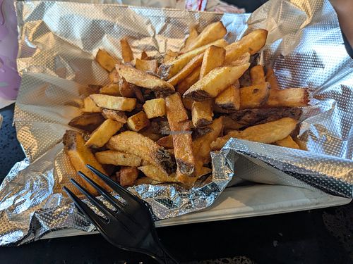 Fries at Olive U Mediterranean Grill in Delray Beach