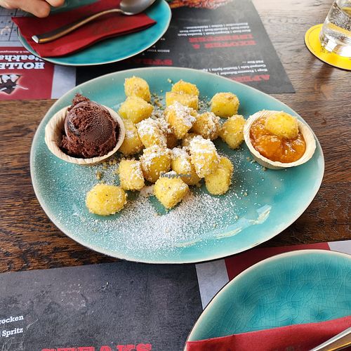 Vegane Kartoffel Schupfnudeln at Hollers Steakhaus in Wiener Neustadt