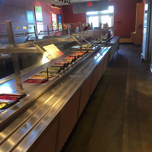 salad at Sweet Tomatoes in Orlando