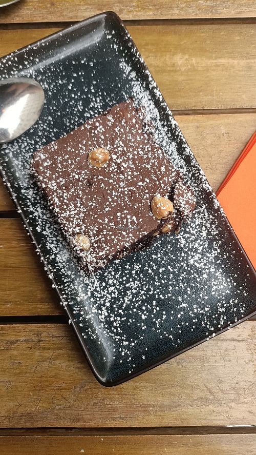 Leur brownie est vegan ! at Les Bariolés de Maud Paris 11 in Paris