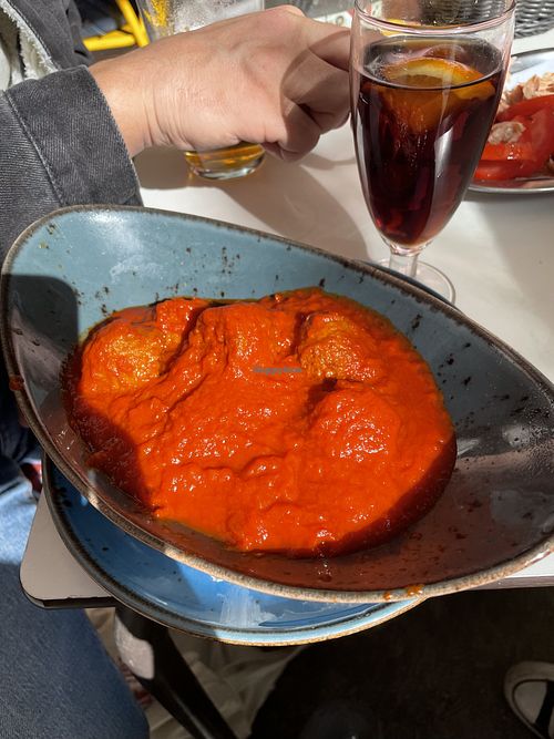 Albóndigas veganas con tomate   at GATO in Madrid