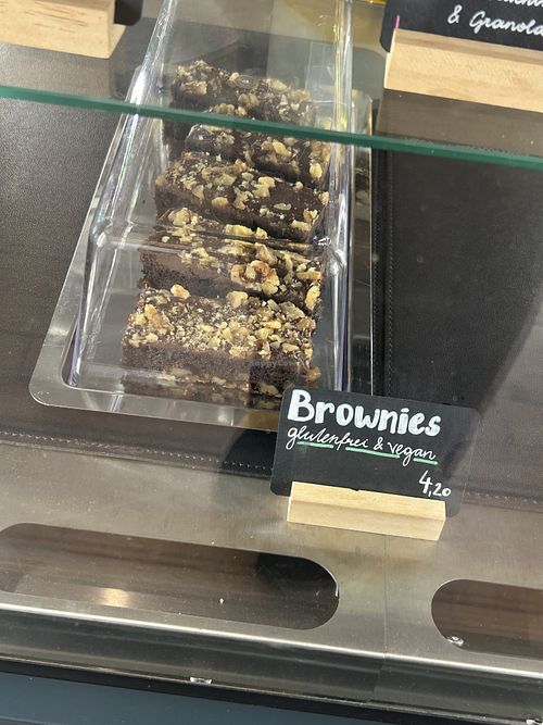 brownie 4,20€  at Wohnzimmer Coffeeshop Linz in Linz
