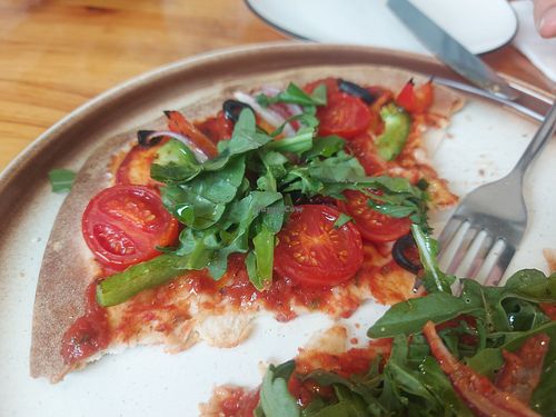 Veggie pizza at Island Table Grocer Cafe in New Territories