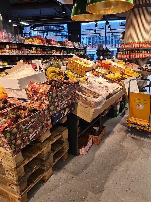 Obst at Vinh-Loi Asien Supermarkt in Hamburg
