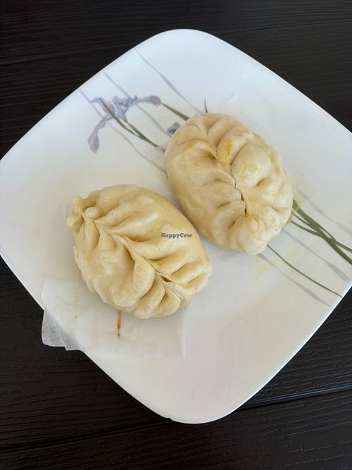 Two steamed bao (veggie and curry tofu) at Formosa Bao in Long Beach