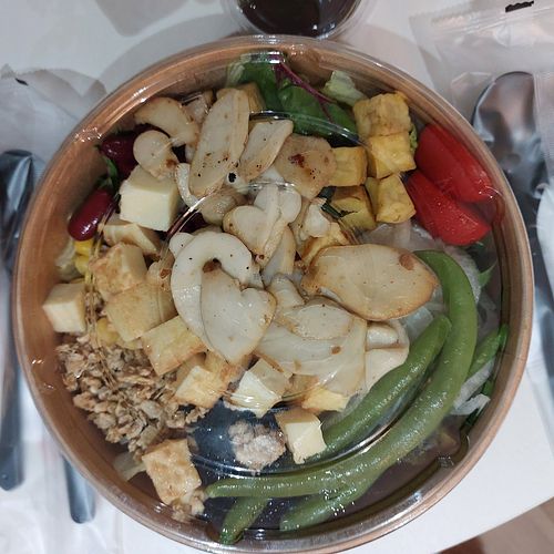 Tofu & mushroom salad at Salad Box in Busan