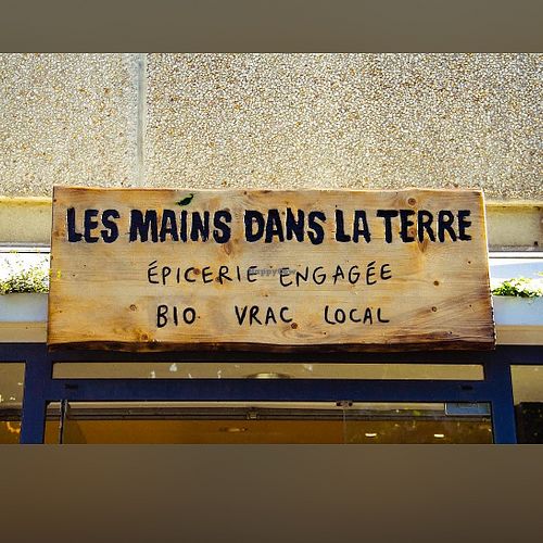   at Les Mains Dans La Terre in Vitry-sur-seine