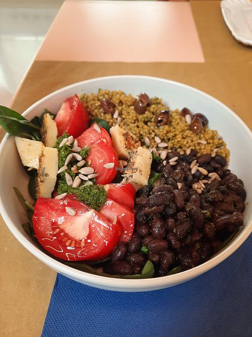  at Mindfood Bar in Cassola