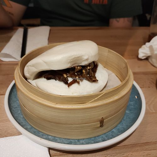 Mushroom bao at NaiNai Bao in Cologne