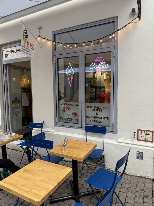 front  at Café FREUNDlich in Luebeck
