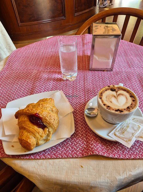  at Pasticceria Visconti in Turate