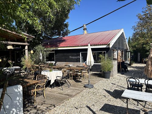 terras  at OASE Schellinkhout in Schellinkhout