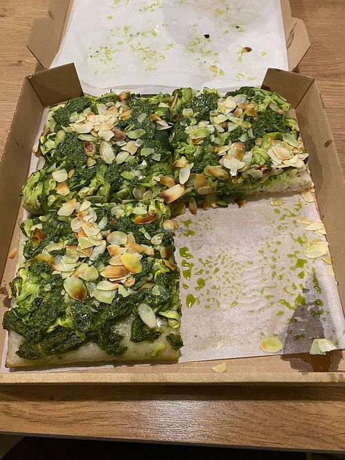 almond pesto at Magic John's Pizza in Berlin