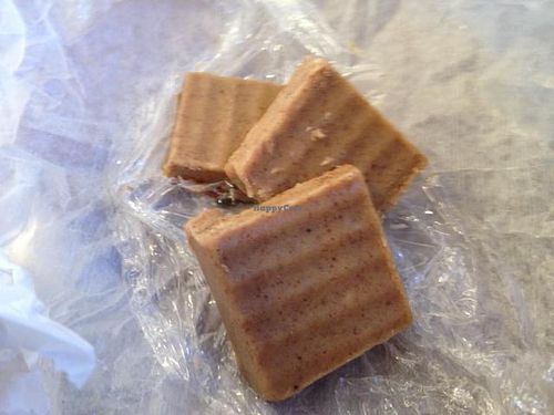 Vegan Almond Cardomom Fudge at Salud Live Kitchen and Juice Bar in Bend