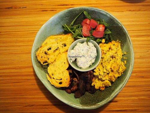 Scrambled tofu at Cafe Ukrop II in St Petersburg