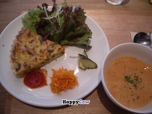  Tofu & Millet Cream Quiche Plate 1260yen. at Cafe Topinambour in Tokyo