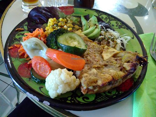 tarte aux pommes, poireaux, et les herbes at La Bonne Heure - Non Veg in Paris