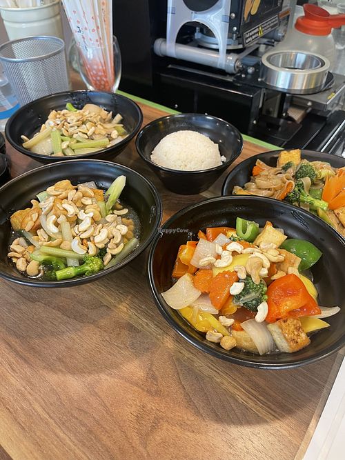   at Mango Tree  in Fonthill