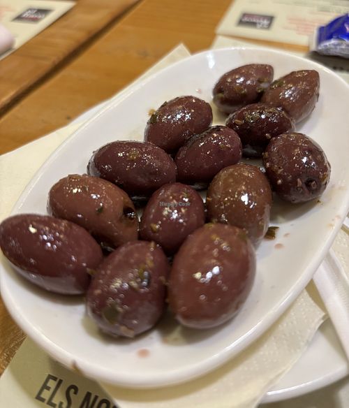 Olives Kalamata 3,6€ 2024 i think  at El Racó de Sarrià in Barcelona