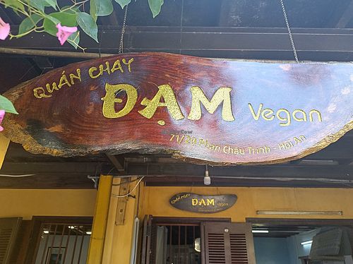  at Quan Chay Dam in Hoi An