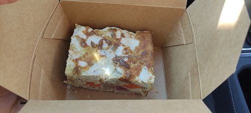 Quiche with cashew cream at Pica Mica Traiteur in Bagneres-de-bigorre