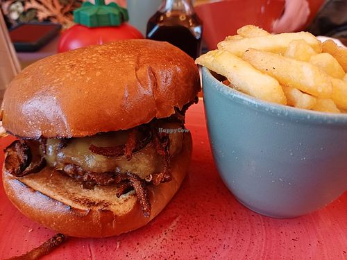 Vegan beyond burger with dairy free cheeze and facon bits at Lounges - Zafferano Lounge in Saffron Walden