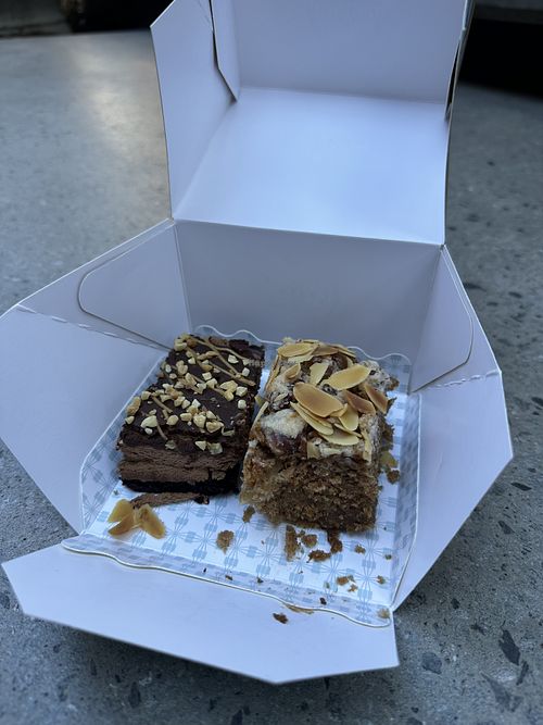   at Kürtősh  in West End