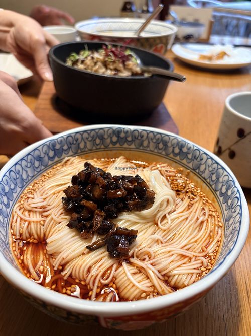   at Qingchunli in Hangzhou