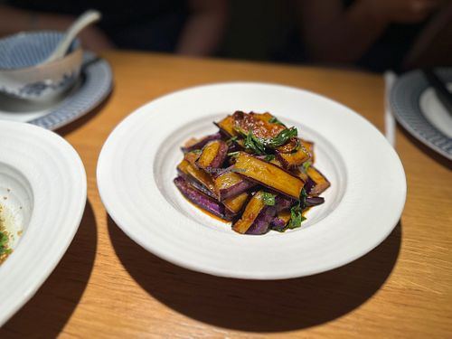  at Qingchunli in Hangzhou