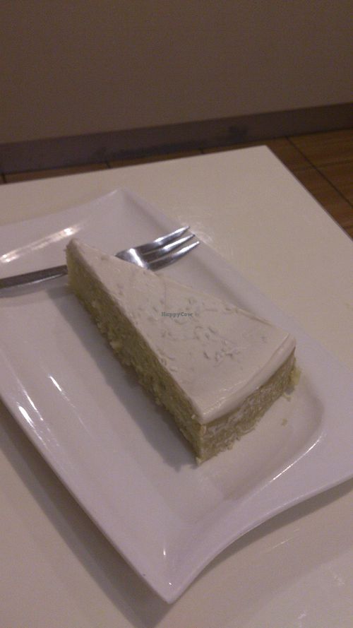 Pandanus cake at Loving Hut - Warynskiego in Warsaw