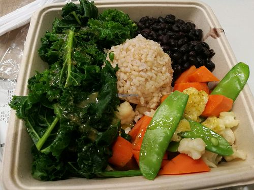 Macrobiotic bowl at LAX - Real Food Daily - T4 in Los Angeles