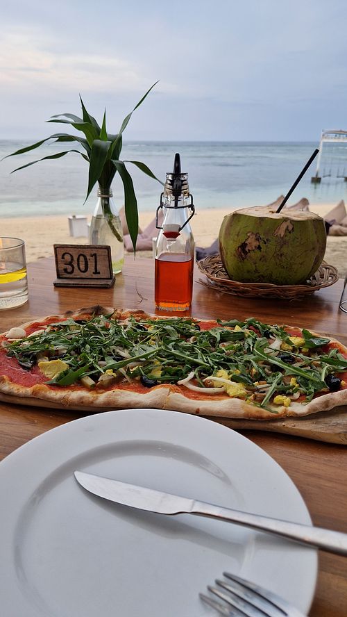 Pizza with a fantastic view at Bella Ciao in 